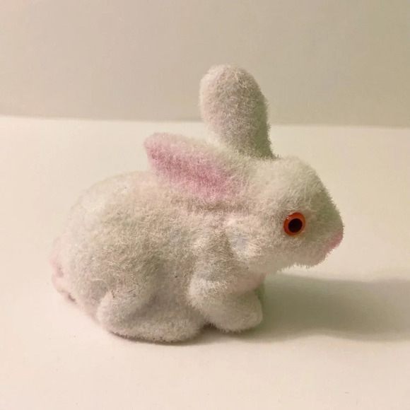 Vintage Lot of 2 Flocked White Bunny Rabbit Miniature Figures Red Eyes - Picture 9 of 14